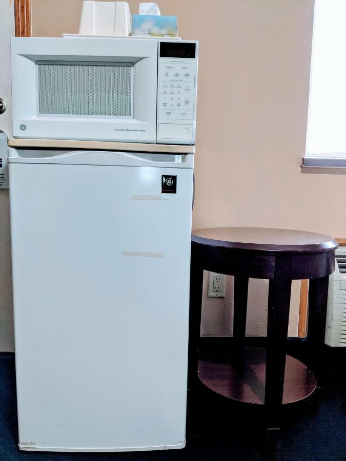 Executive Inn Томсон Екстер'єр фото